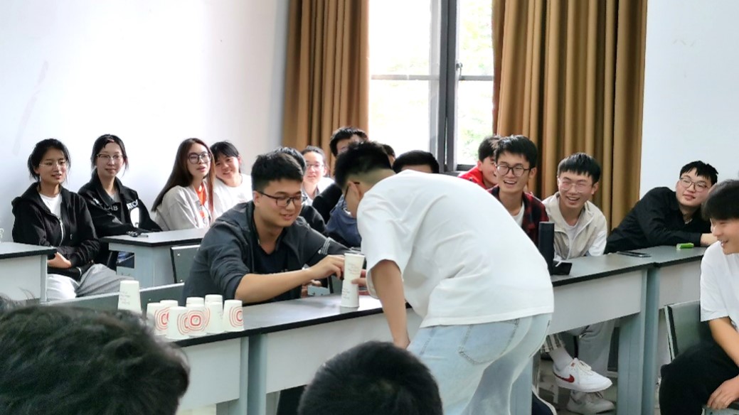 1653009037977021436.jpg 1653009037977021436.jpg