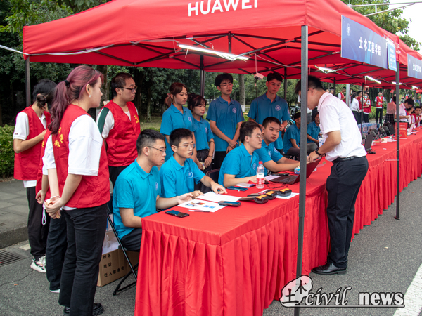 1661553539458076320.jpg 2.jpg